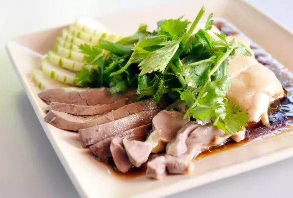 Ужин с отварной курицей