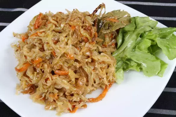 Тушеная капуста 