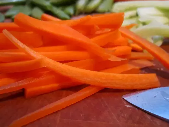 Свежая морковь с йогуртом