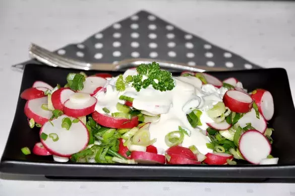 Редиска со сметаной