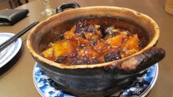 Тушеные в горшочке овощи