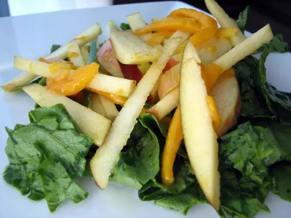 Микс-салат с кислинкой