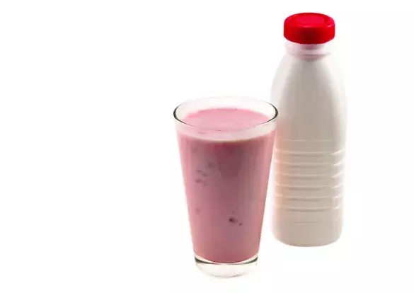 Стакан питьевого йогурта 0,5-2,5% жирности