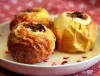 Печеные дольки яблок и груш с корицей
