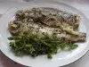 Запеченная рыба с луком и зеленью