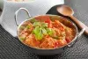 Курица-карри в томатном соусе с имбирем