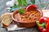 Фасоль в соусе чили с рисом