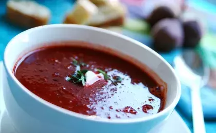 Свекольный суп-пюре