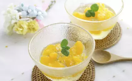 Желе с мандаринами и сливами