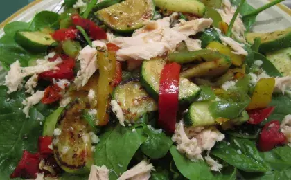 Салат из тунца с цукини