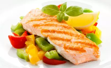 Кета с овощами