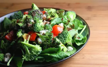 Ужин с курицей и брокколи