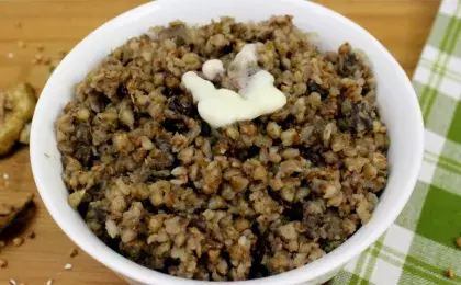 Каша с яблоком