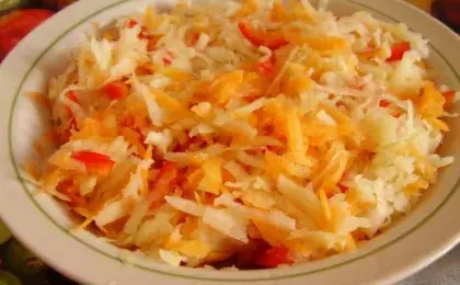 Капуста с морковью