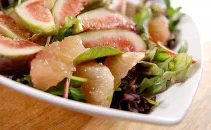 Зеленый салат с грейпфрутом