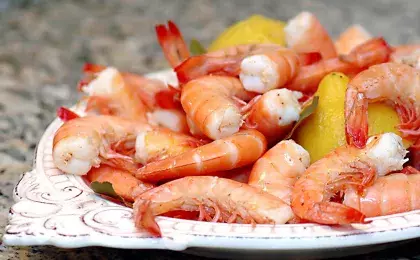 Морепродукты паровые со свежими овощами