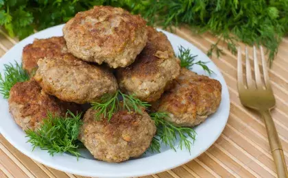 Мясные котлеты