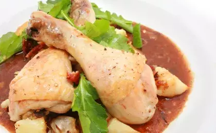 Вареная куриная голень, без кожи